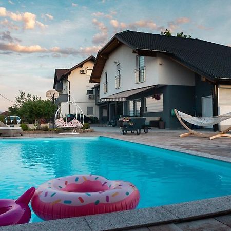 Villa De Luxe Bihać 外观 照片