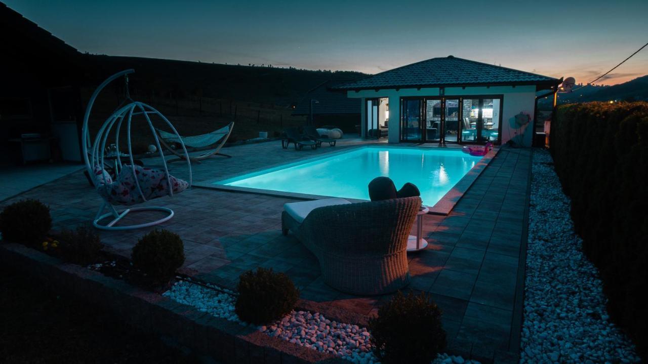 Villa De Luxe Bihać 外观 照片