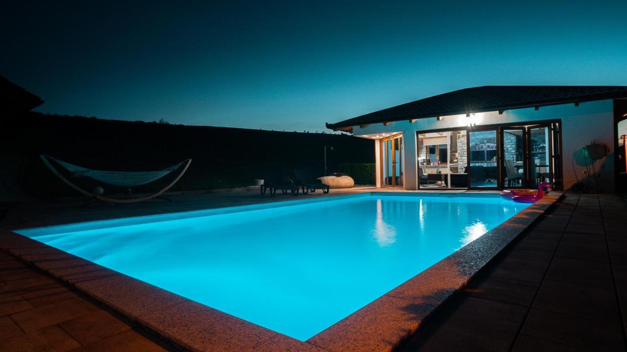 Villa De Luxe Bihać 外观 照片
