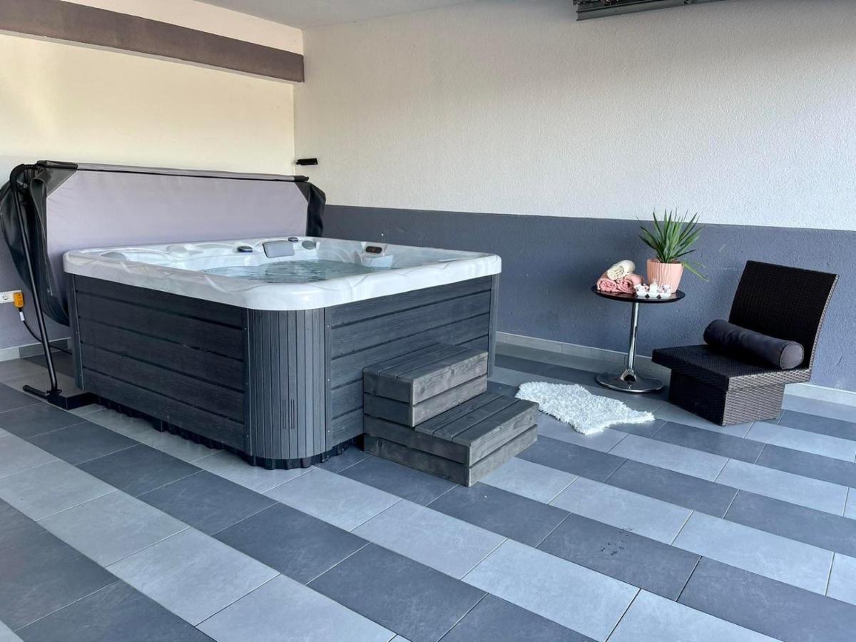 Villa De Luxe Bihać 外观 照片